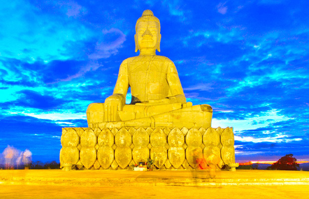 Eisey-Patamak-Mountain-at-Ratanakiri1