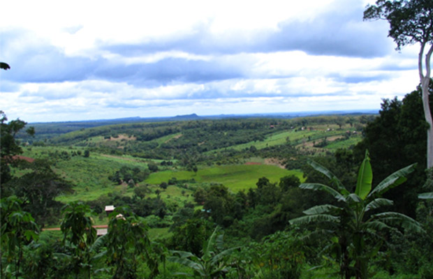 Eisey-Patamak-Mountain-at-Ratanakiri2